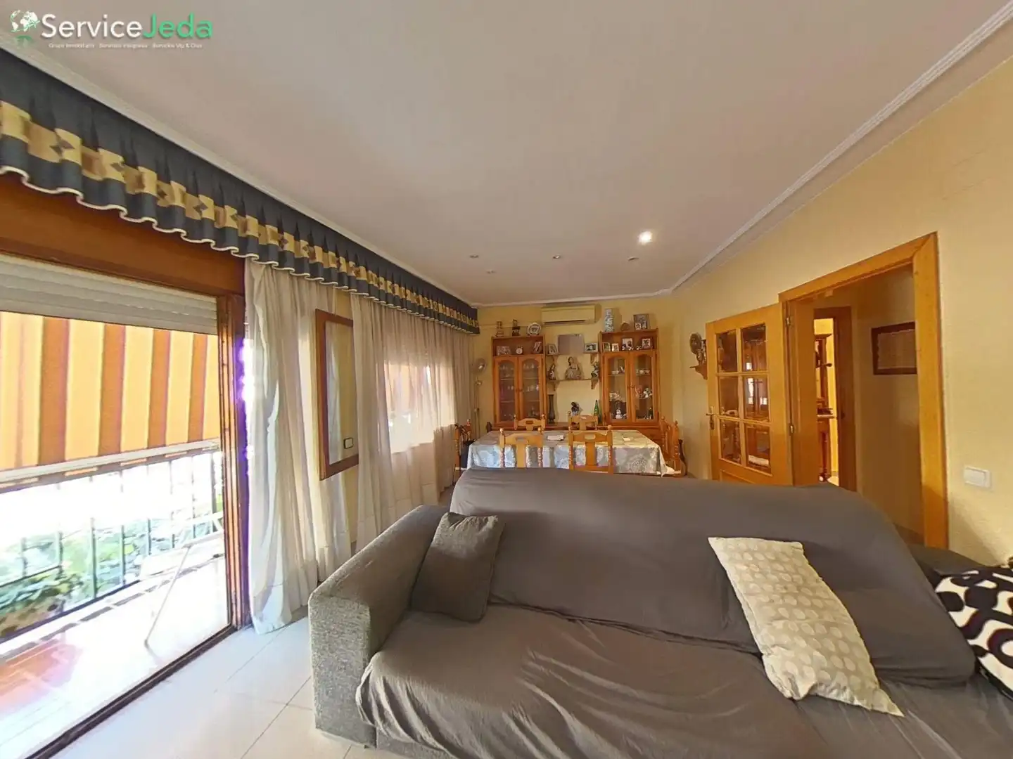 Sala de estar de Piso en venta en Roda de Berà con Balcón