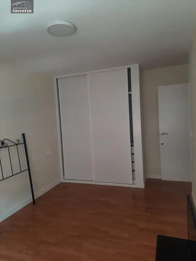 Schlafzimmer von Wohnung zur Miete in Albacete mit Klimaanlage, Heizung und Balkon