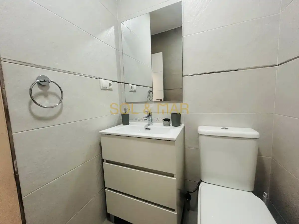 Bathroom of Apartments for rent in Torremolinos  with Air Conditioner