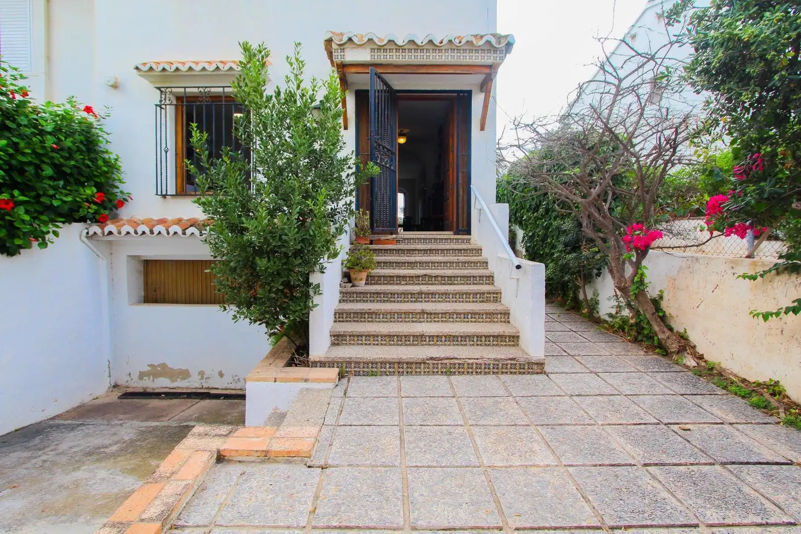 Casa adosada en venda en El Puig de Santa Maria amb Jardí privat, Terrassa i Balcó