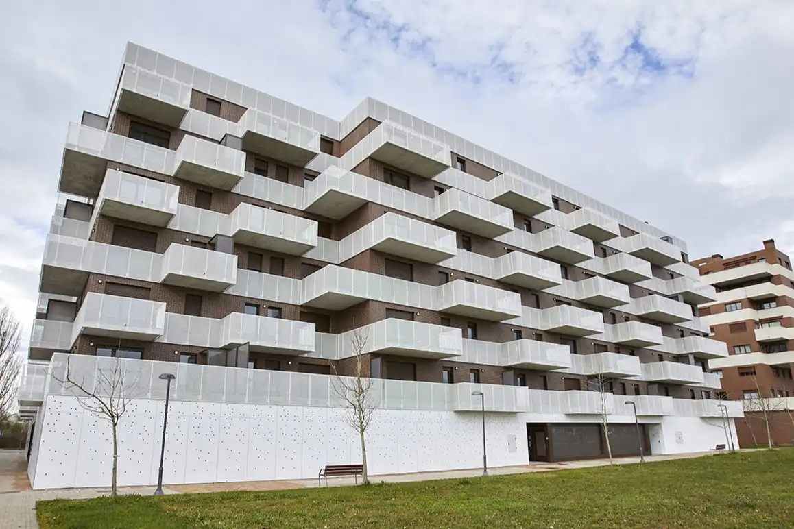 Piso en venta en Avenida de Olarizu, Adurtza