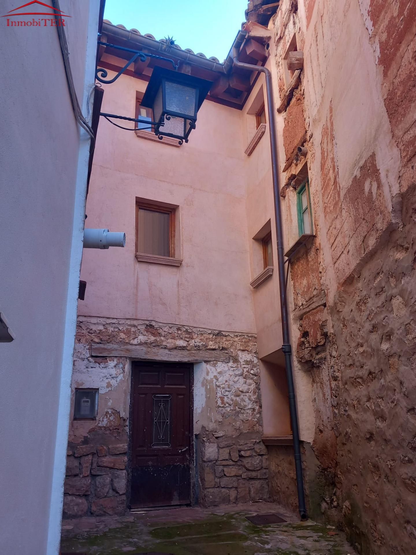 Exterior view of House or chalet for sale in Albarracín