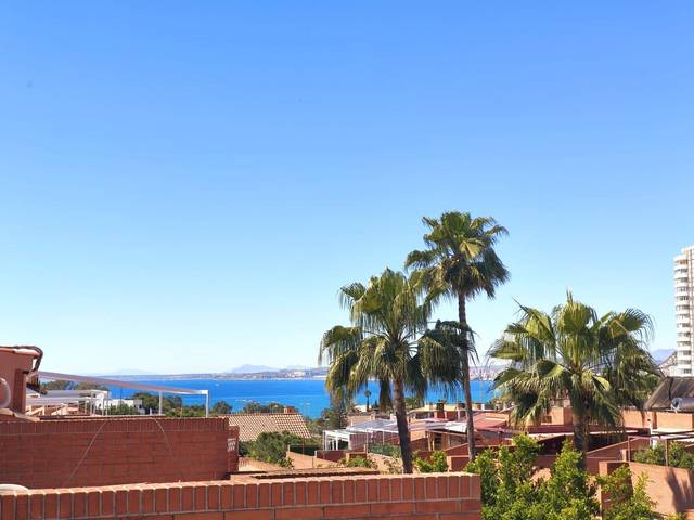 Casa adosada en Venta en Cabo de las Huertas