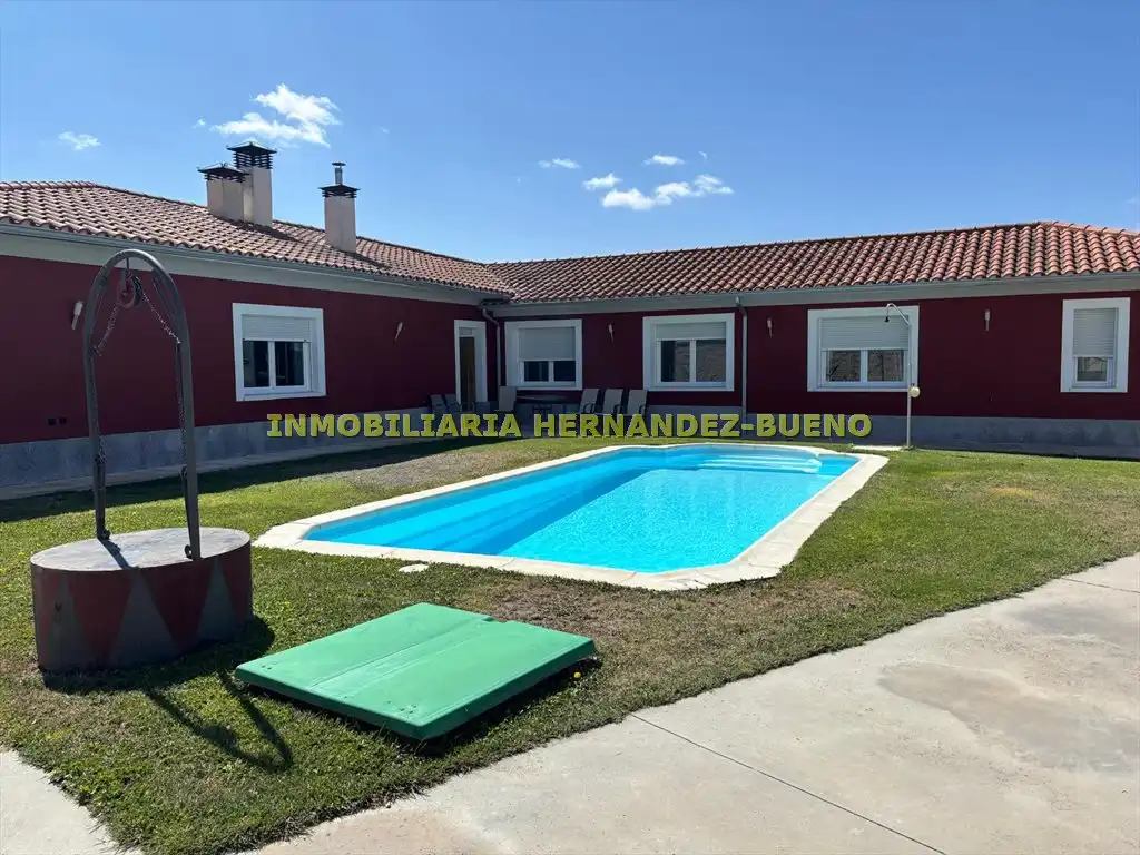 Xalet amb piscina en venda a Villamayor, imagen 16