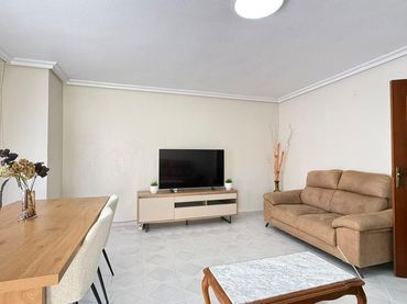 Adosado con balcón en venta en Casco Antiguo