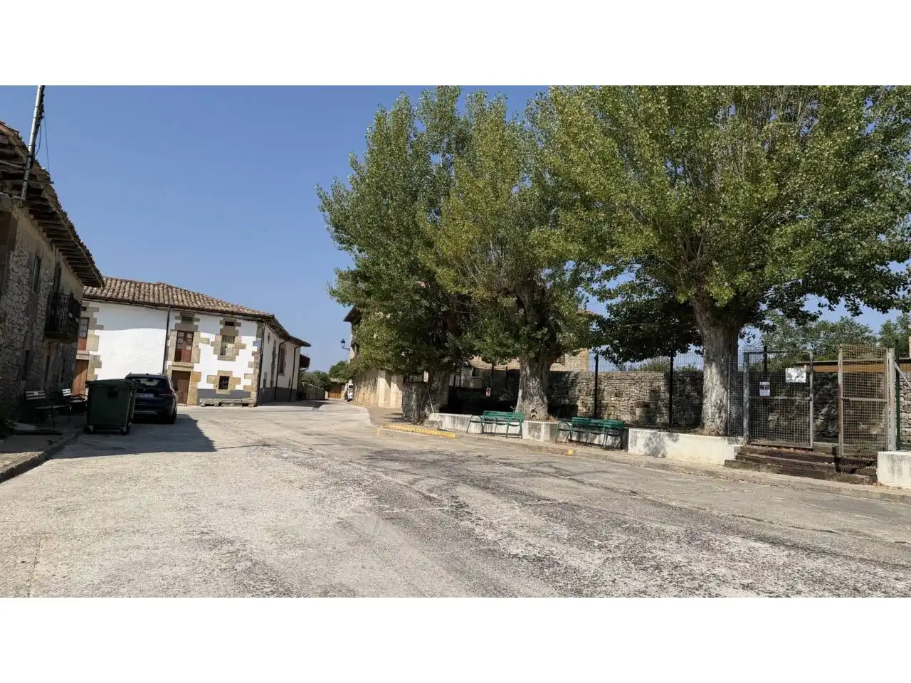 Vista exterior de Casa o xalet en venda en Merindad de Sotoscueva amb Jardí privat i Terrassa