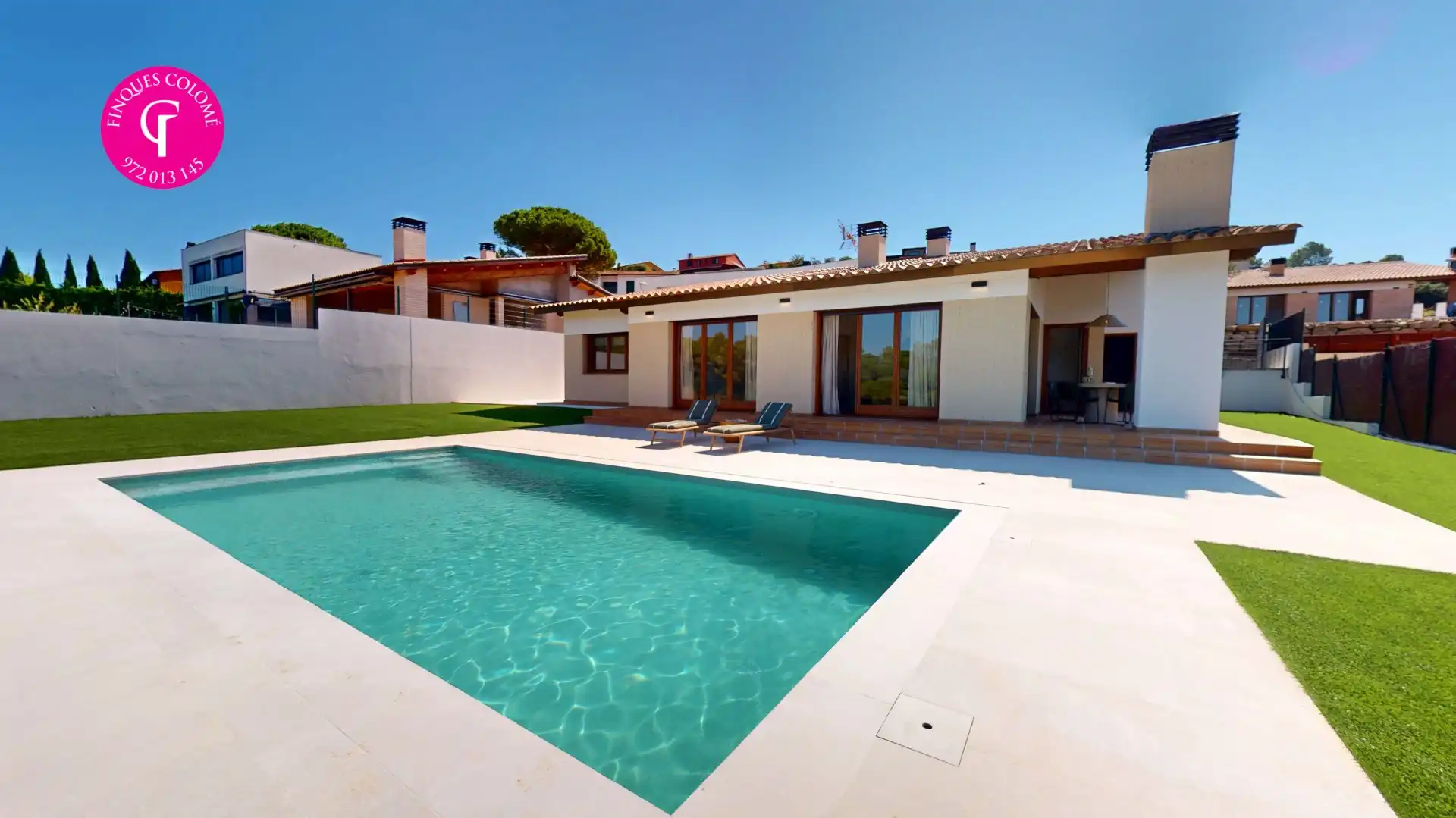 Swimming pool of Houses for sale in Sant Julià de Ramis  with Air Conditioner, Heating and Terrace