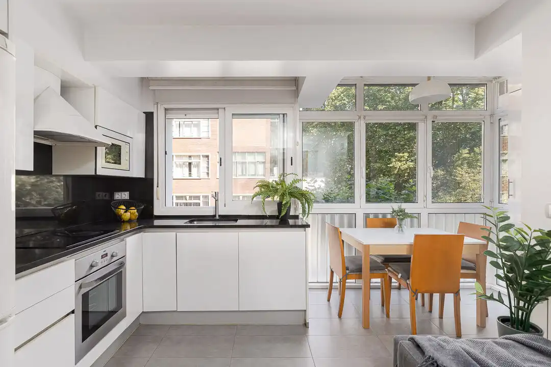 Cocina de Piso en venta en Donostia - San Sebastián  con Calefacción
