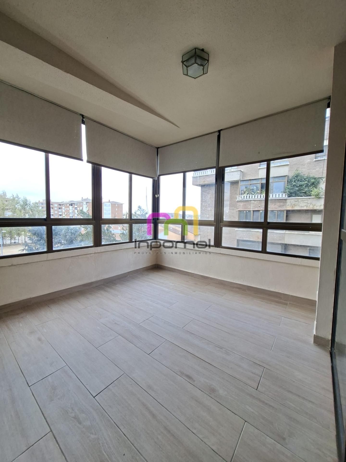 Dormitori de Pis en venda en Badajoz Capital amb Aire condicionat, Calefacció i Jardí privat