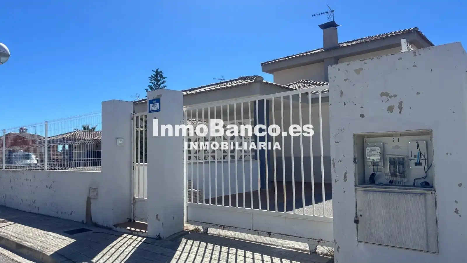 Exterior view of Houses for sale in Montserrat  with Private garden and Terrace