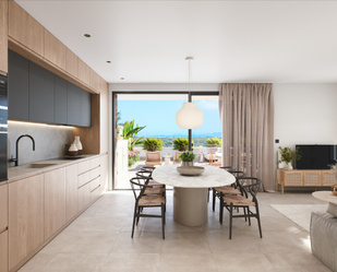 Cuina de Apartament en venda en San Miguel de Salinas amb Aire condicionat, Calefacció i Terrassa