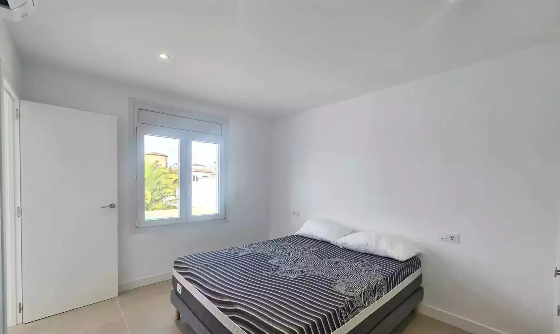 Dormitori de Casa o xalet en venda en Centre - Sant Josep - Sanfeliu