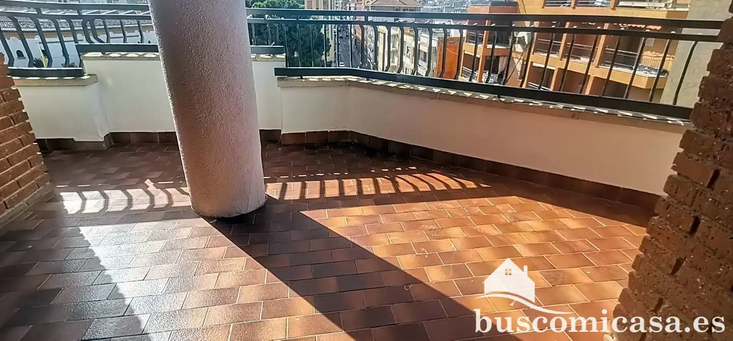 Piso de alquiler en Constitución, Linarejos