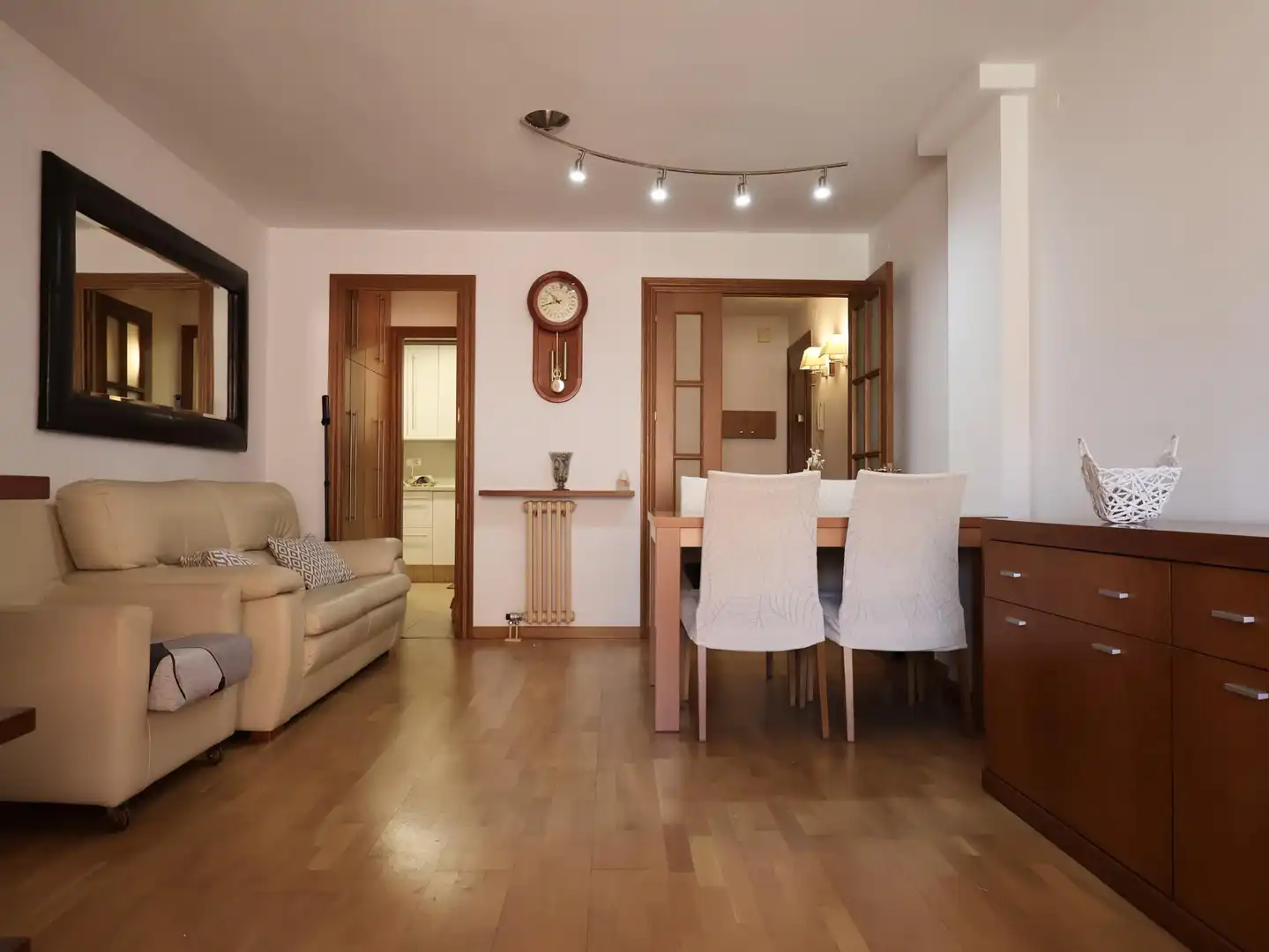 Appartamento con terrazza in vendita a de Pere III, imagen 4