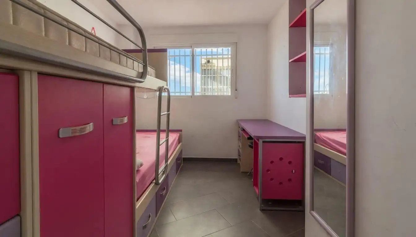 Schlafzimmer von Wohnung zum Verkauf in Elche / Elx