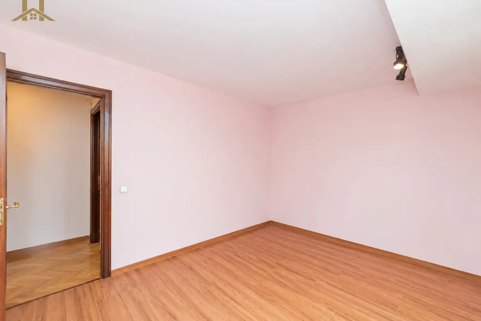 Bedroom of Detached homes for sale in Madrid  with Heating, Private garden and Terrace