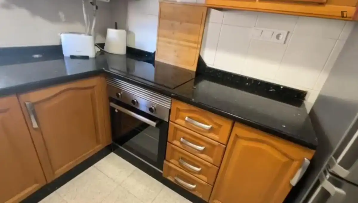 Cocina de Apartamento para compartir en Alicante / Alacant con Aire acondicionado, Amueblado y Horno