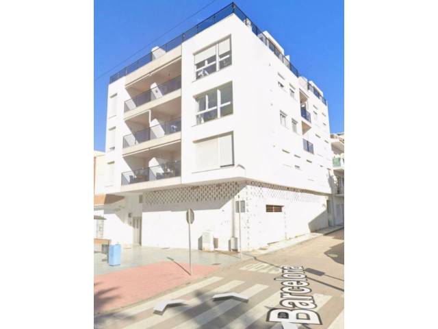 Local comercial en Alquiler en Calle Barcelona, 2 en Urbanización Santa Rosa