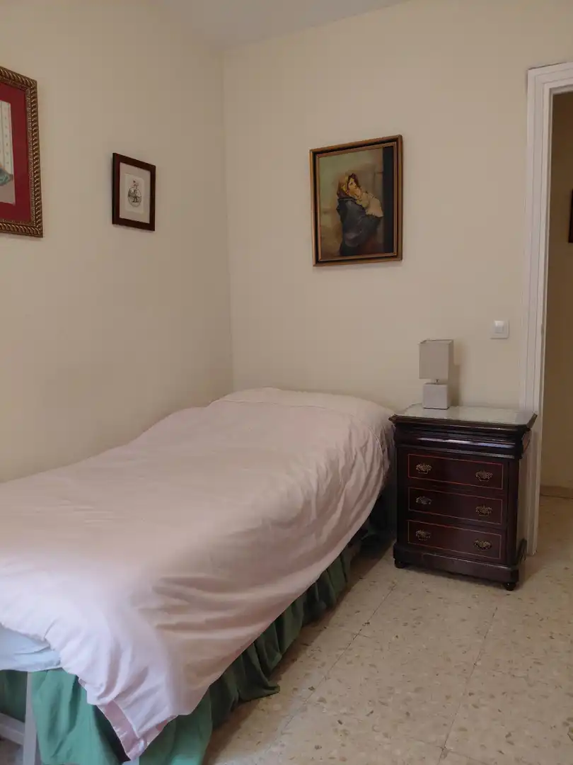 Bedroom of Flat for sale in Sevilla  with Air Conditioner, Heating and Storage room