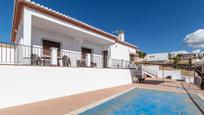 Vista exterior de Casa o xalet en venda en La Zubia amb Jardí privat, Terrassa i Traster