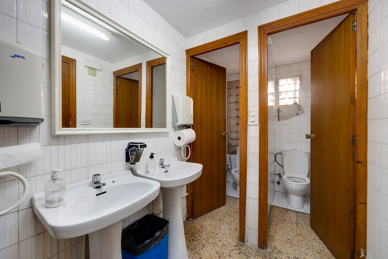 Badezimmer von Fabrik Grundstücke zum Verkauf in Rojales
