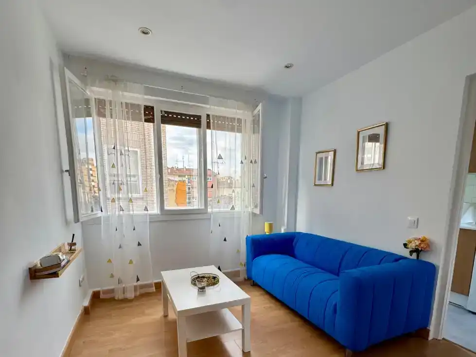 Exterior view of Flat for rent in Haro