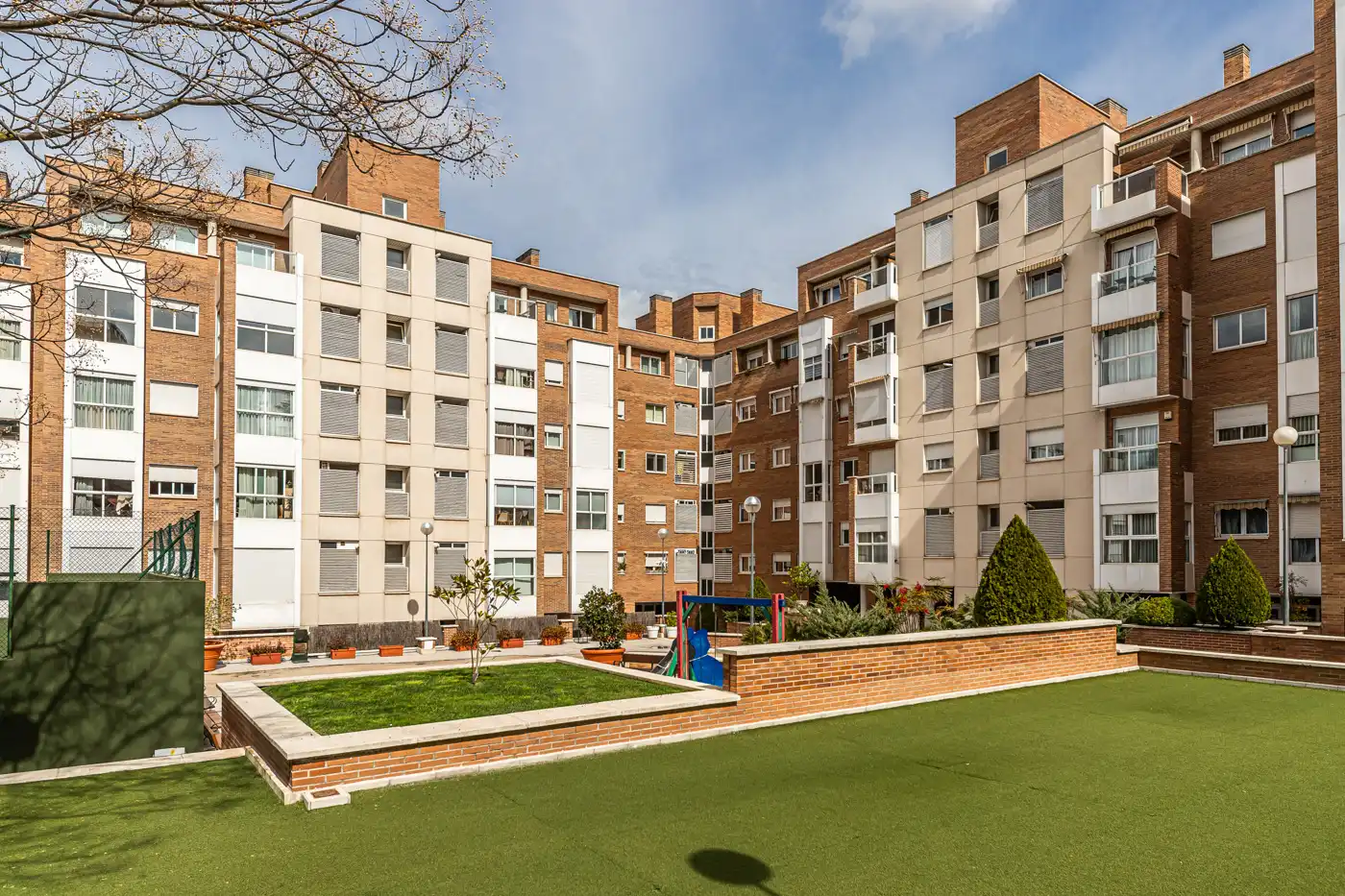 Dúplex de alquiler en Avenida del Talgo, Aravaca