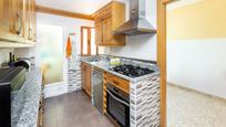 Kitchen of Flat for sale in  Granada Capital  with Terrace and Balcony