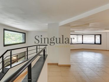 Local comercial en venda a Carrer del Segre