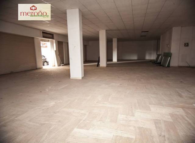 Local comercial en Alquiler en Ciutat Jardí - Torreta Verdí