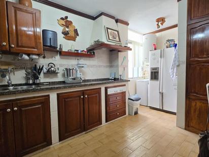 Kitchen of Flat for sale in La Línea de la Concepción  with Air Conditioner, Heating and Balcony