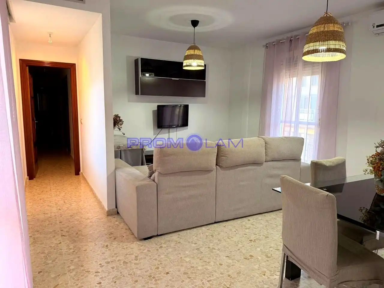 Appartement à louer à Avenida Primero de Mayo, imagen 3