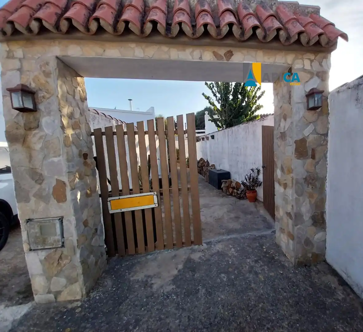 Vista exterior de Casa o xalet en venda en Vejer de la Frontera amb Aire condicionat, Calefacció i Terrassa