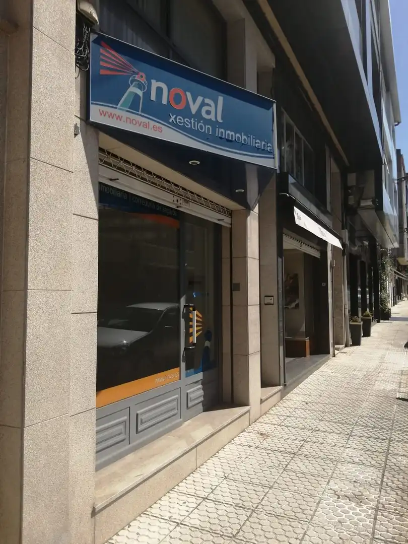 Business premises to rent in Boiro, imagen 3