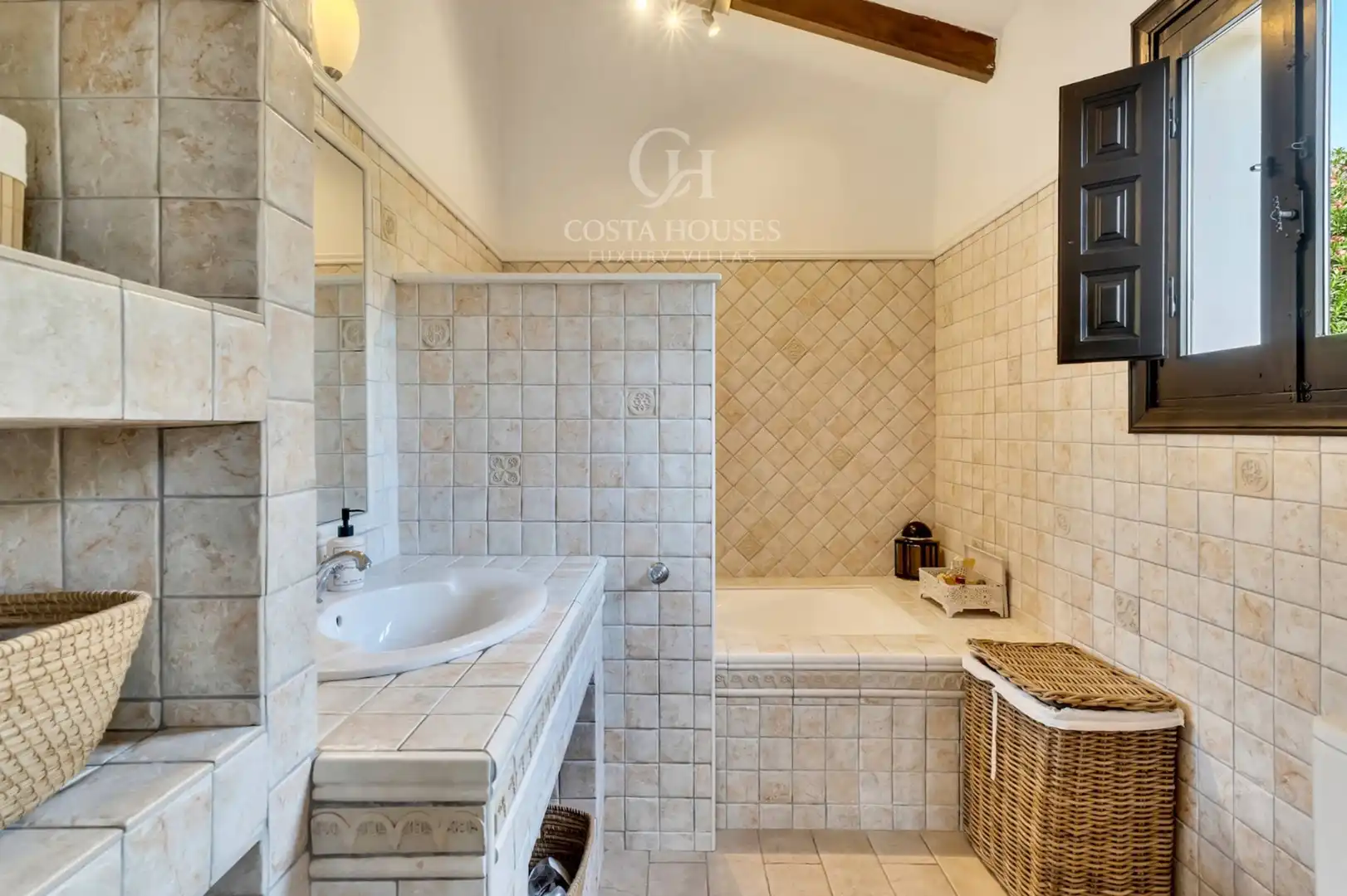 Bathroom of Houses for sale in Jávea / Xàbia  with Air Conditioner, Heating and Private garden