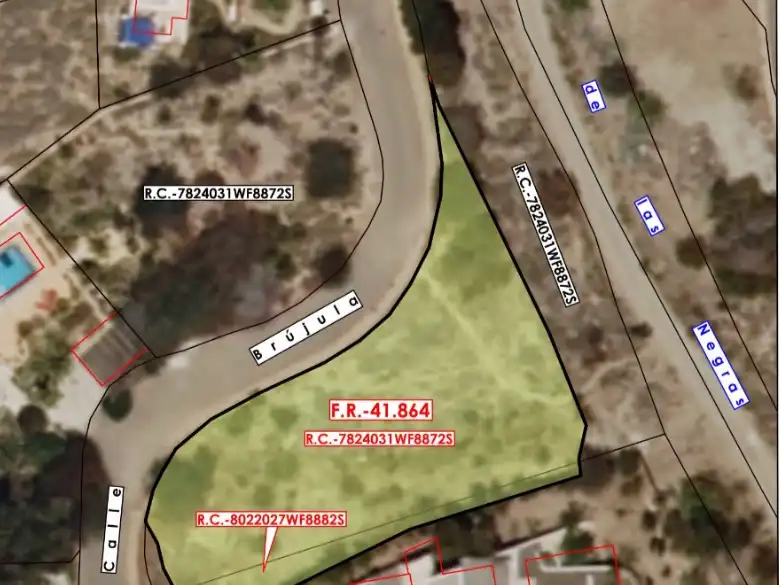 Terreno residencial en venta en Calle Brújula 3, imagen 2