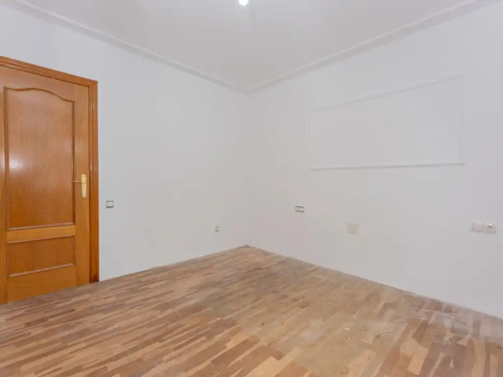 Flat for sale in Sant Boi de Llobregat