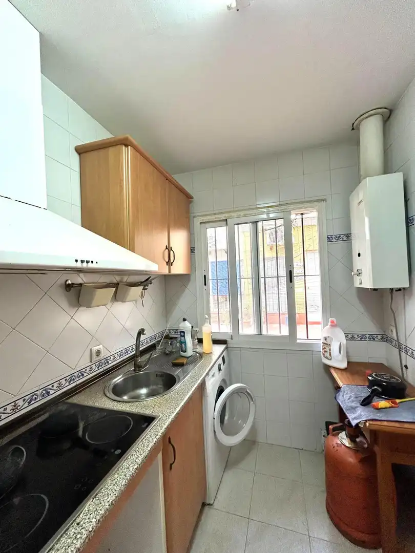 Kitchen of Flat for rent in Burguillos  with Air Conditioner, Terrace and Furnished