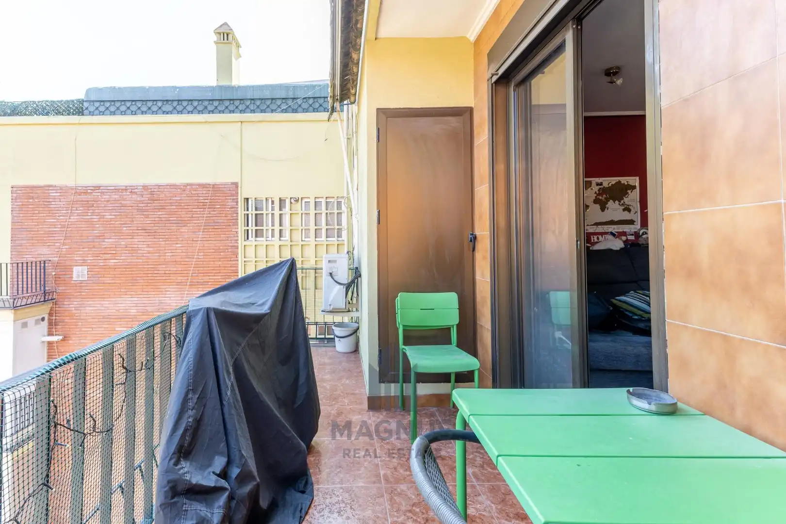 Terrasse von Wohnung zum Verkauf in Valencia mit Klimaanlage und Balkon