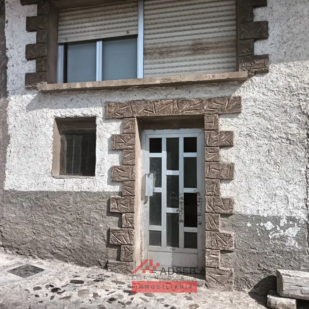 Vista exterior de Local en venta en Villoslada de Cameros