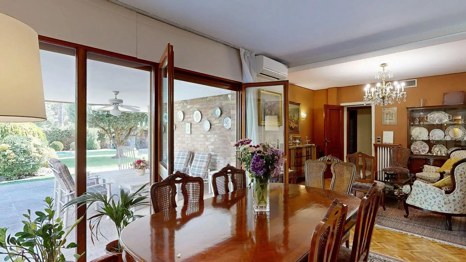 Comedor de Casa o chalet en venta en Zaragoza con Aire acondicionado, Calefacción y Jardín privado