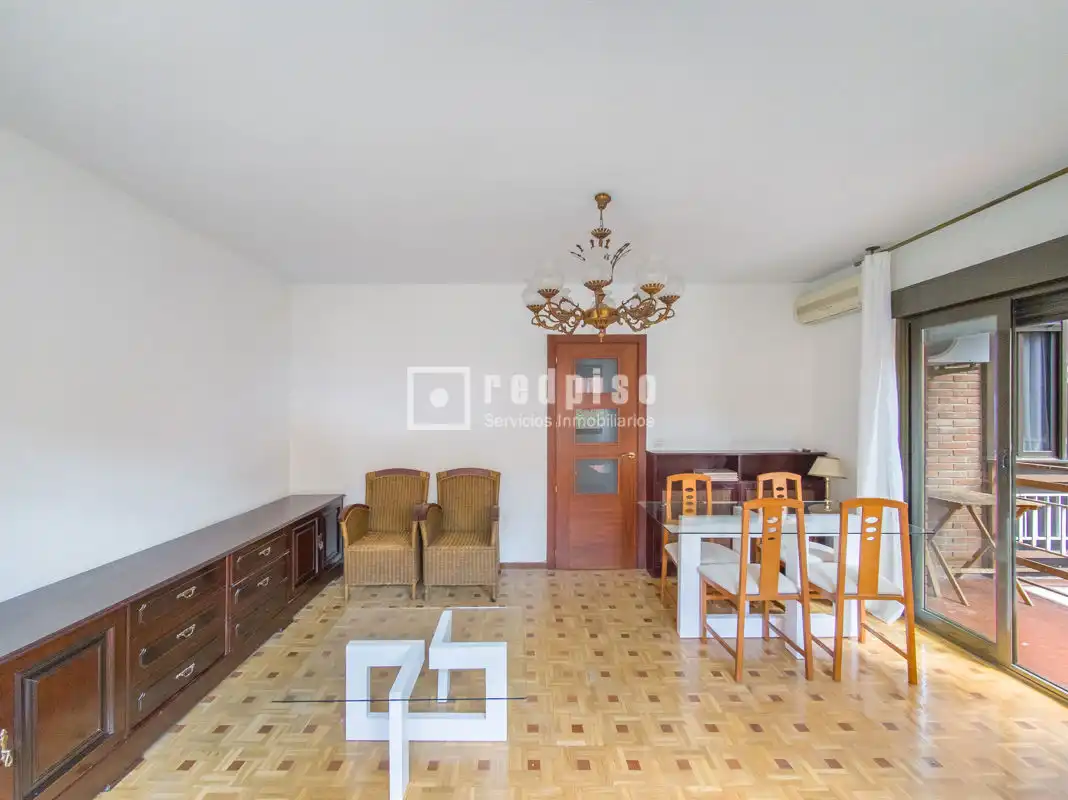 Sala d'estar de Pis de lloguer en Madrid amb Aire condicionat, Calefacció i Parquet