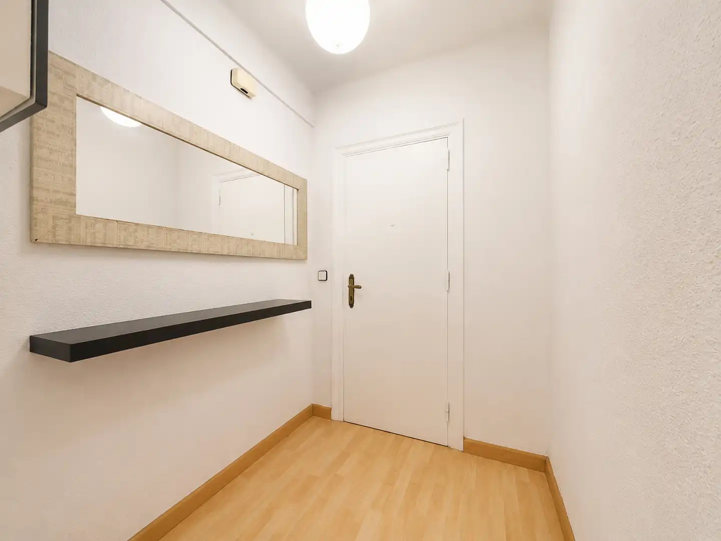 Pis en venda en Santa Coloma de Gramenet amb Aire condicionat, Parquet i Balcó