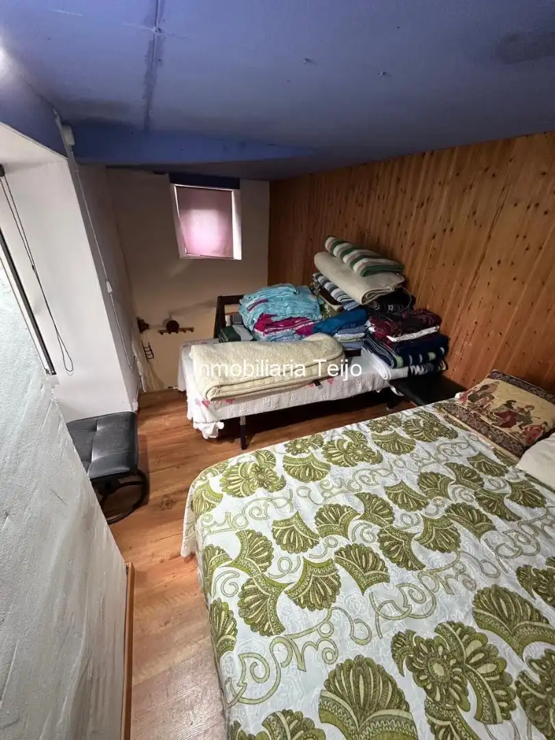 Bedroom of Houses for sale in Moeche