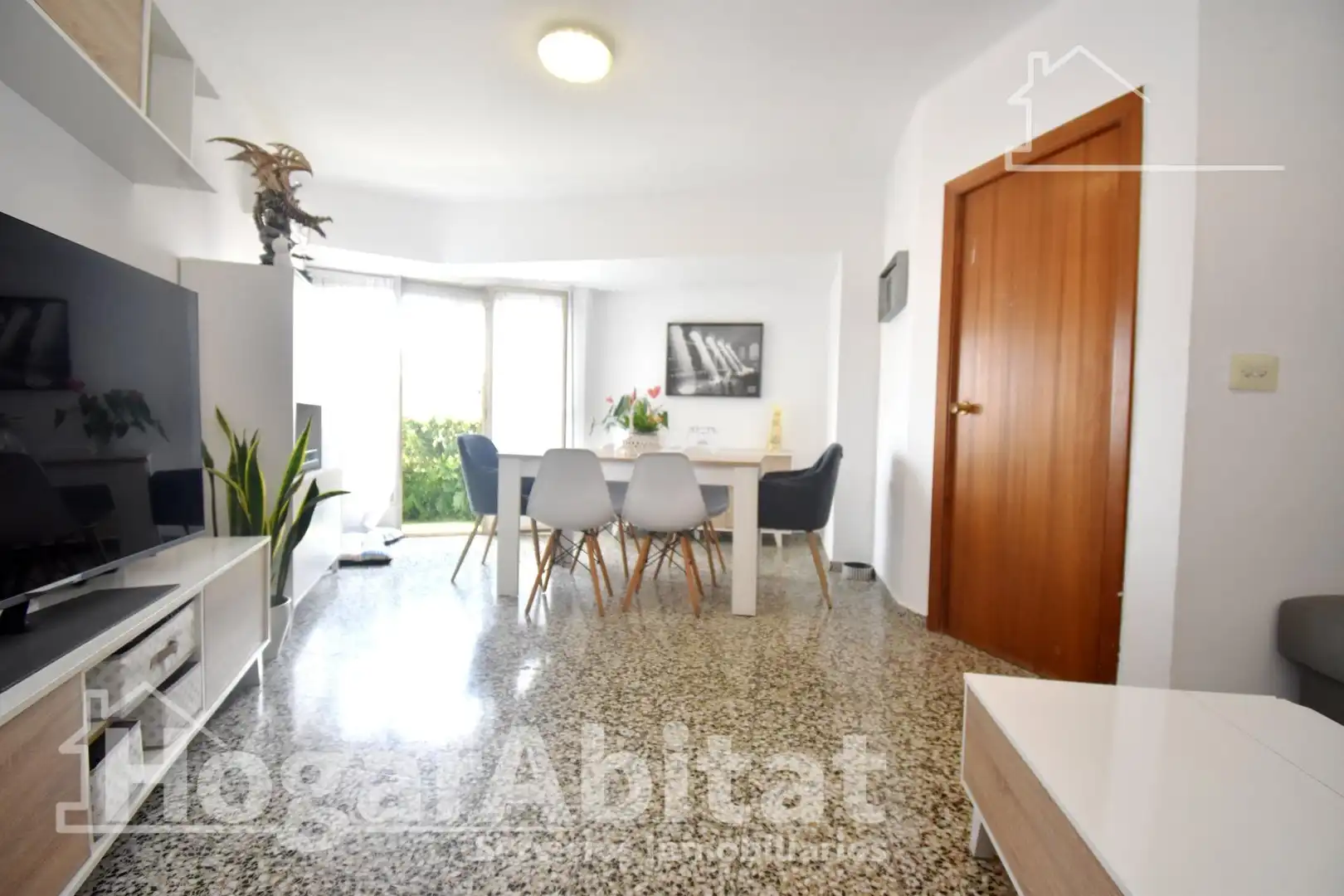 Living room of Flat for sale in Castellón de la Plana / Castelló de la Plana  with Air Conditioner, Heating and Furnished