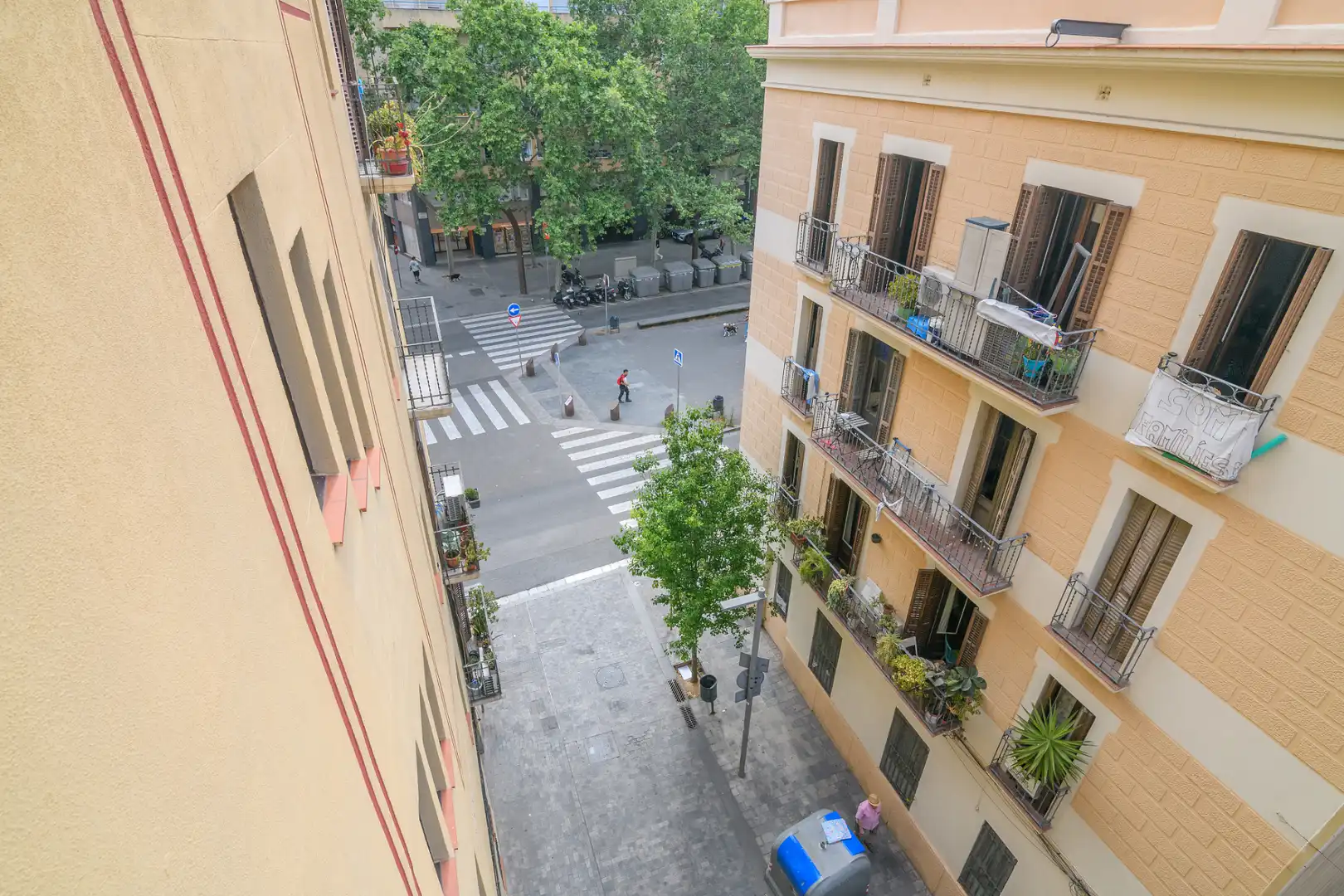 Exterior view of Flat for sale in Barcelona  with Parquet flooring, Terrace and Balcony