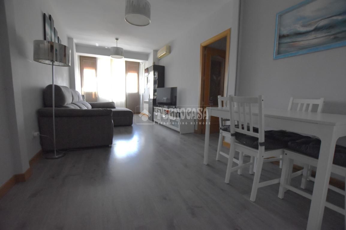 Living room of Flat for sale in Getafe  with Air Conditioner and Heating