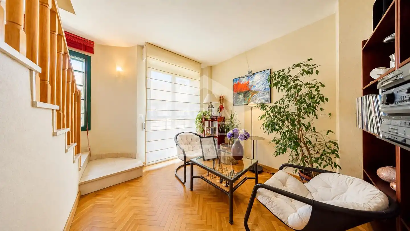 Sala d'estar de Casa adosada en venda en Alcorcón amb Aire condicionat, Calefacció i Jardí privat