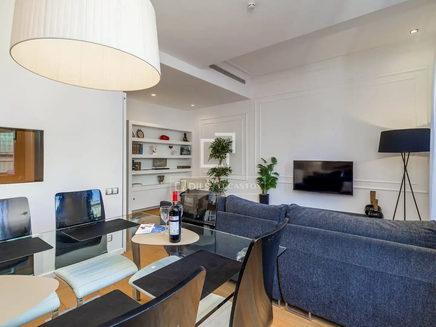 Sala d'estar de Pis en venda en Barcelona amb Aire condicionat, Calefacció i Parquet
