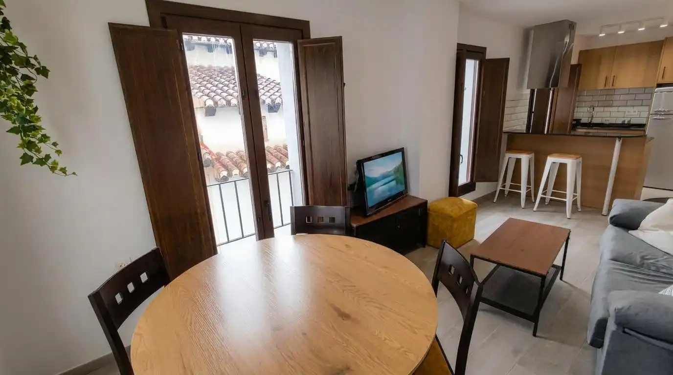 Menjador de Casa o xalet de lloguer en Granada amb Aire condicionat, Calefacció i Terrassa